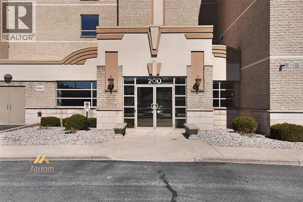 200 MANNING Unit# 410, Tecumseh, Ontario