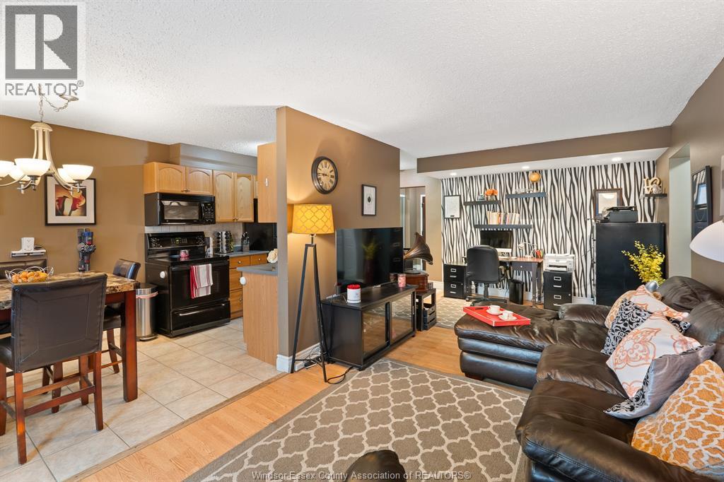 120 Pickering Unit# 205, Amherstburg, Ontario  N9V 3N3 - Photo 21 - 26002714