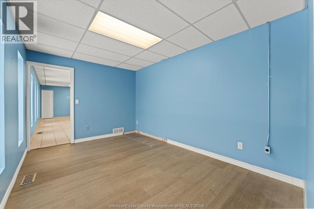 5230 Burke Street, Tecumseh, Ontario  N9A 6J3 - Photo 30 - 26002735