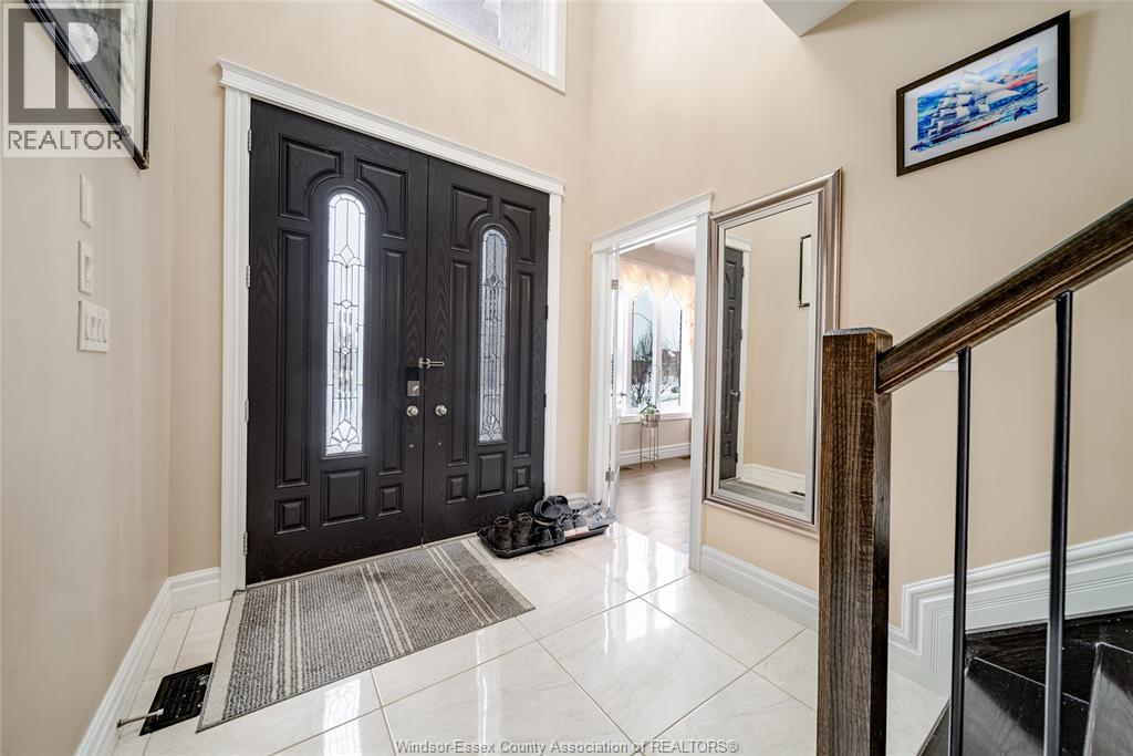 2280 Dandurand, Windsor, Ontario  N9E 4Z7 - Photo 3 - 26002621