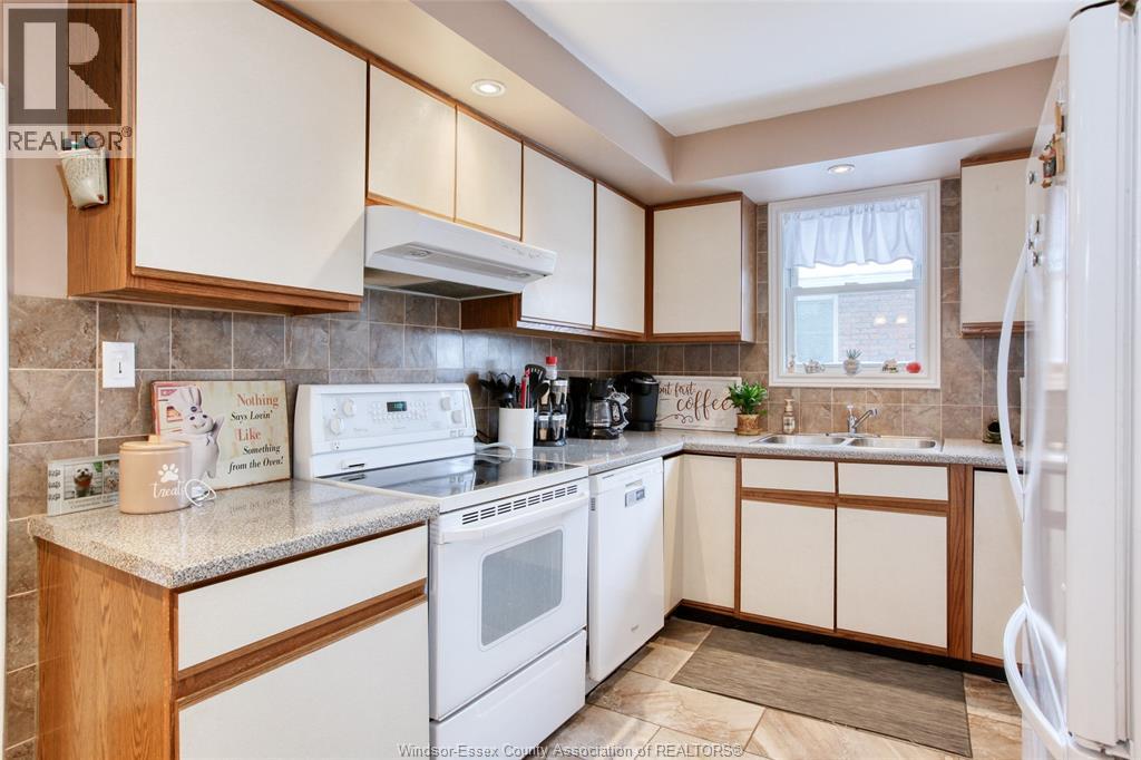1067 St. Louis, Windsor, Ontario  N8S 2K9 - Photo 17 - 26002808