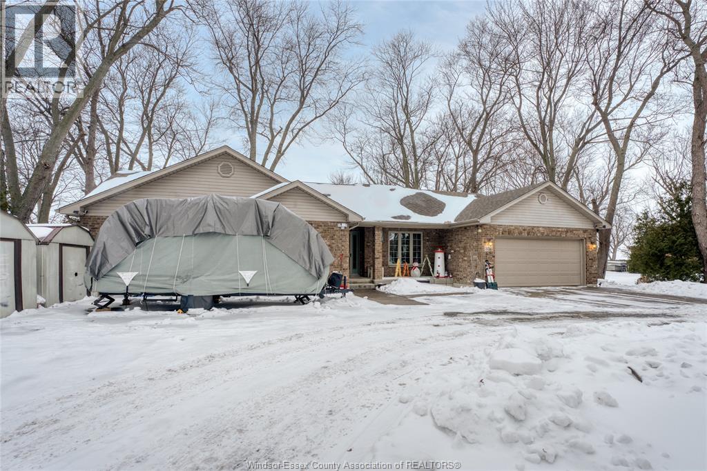 3214 St.clair Rd, Stoney Point, Ontario  N0R 1N0 - Photo 1 - 26002832