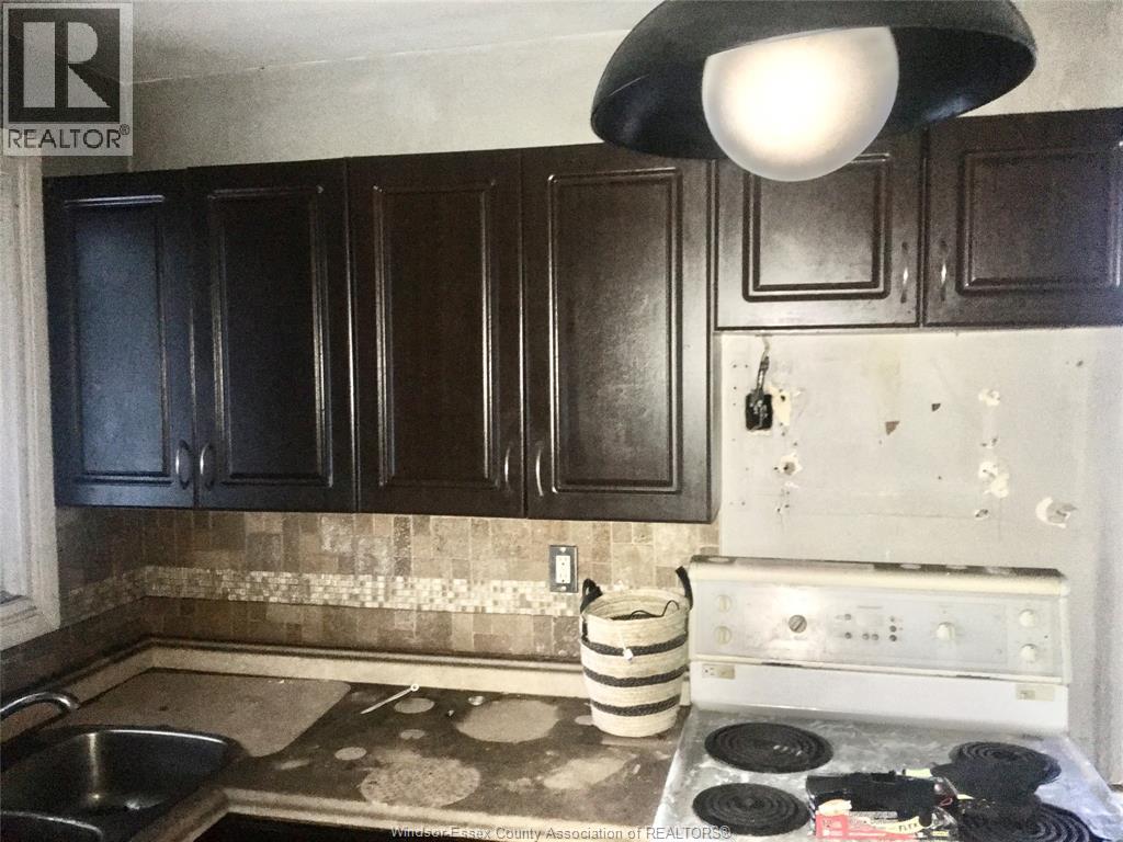 1634 Pillette, Windsor, Ontario  N8Y 3C5 - Photo 9 - 26002844