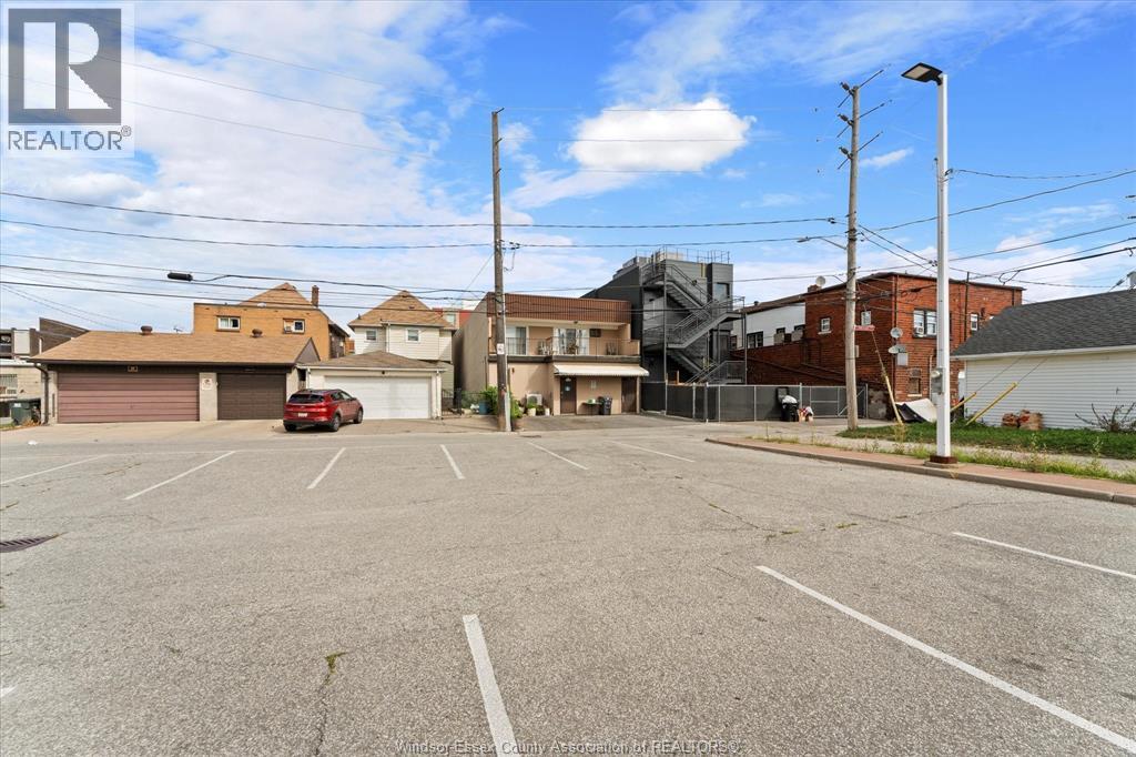 871 Erie Street East, Windsor, Ontario  N9A 3Y7 - Photo 36 - 26002914