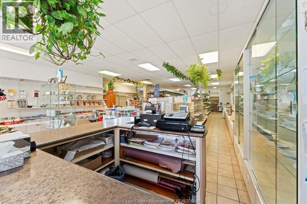 871 Erie Street East, Windsor, Ontario  N9A 3Y7 - Photo 6 - 26002914