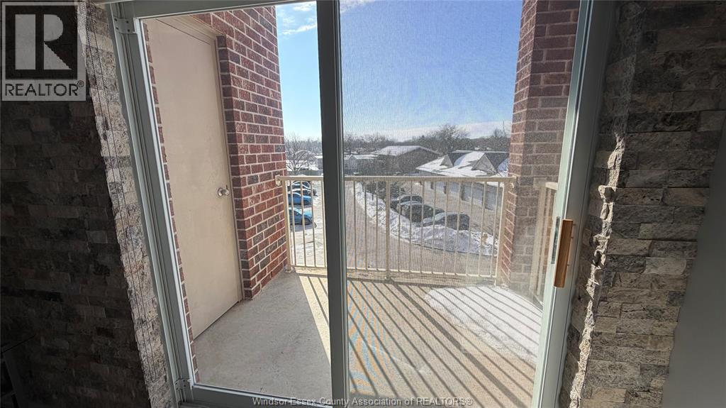 3160 Wildwood Drive Unit# 301, Windsor, Ontario  N8R 2K8 - Photo 11 - 26002521