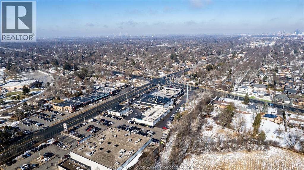3850 Dougall Unit# 103, Windsor, Ontario  N9G 1X2 - Photo 14 - 26002367