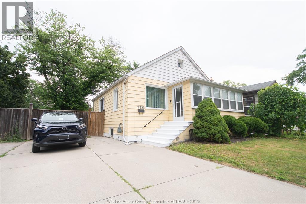 2236 Church Street, Windsor, Ontario  N8X 1V9 - Photo 2 - 26003016