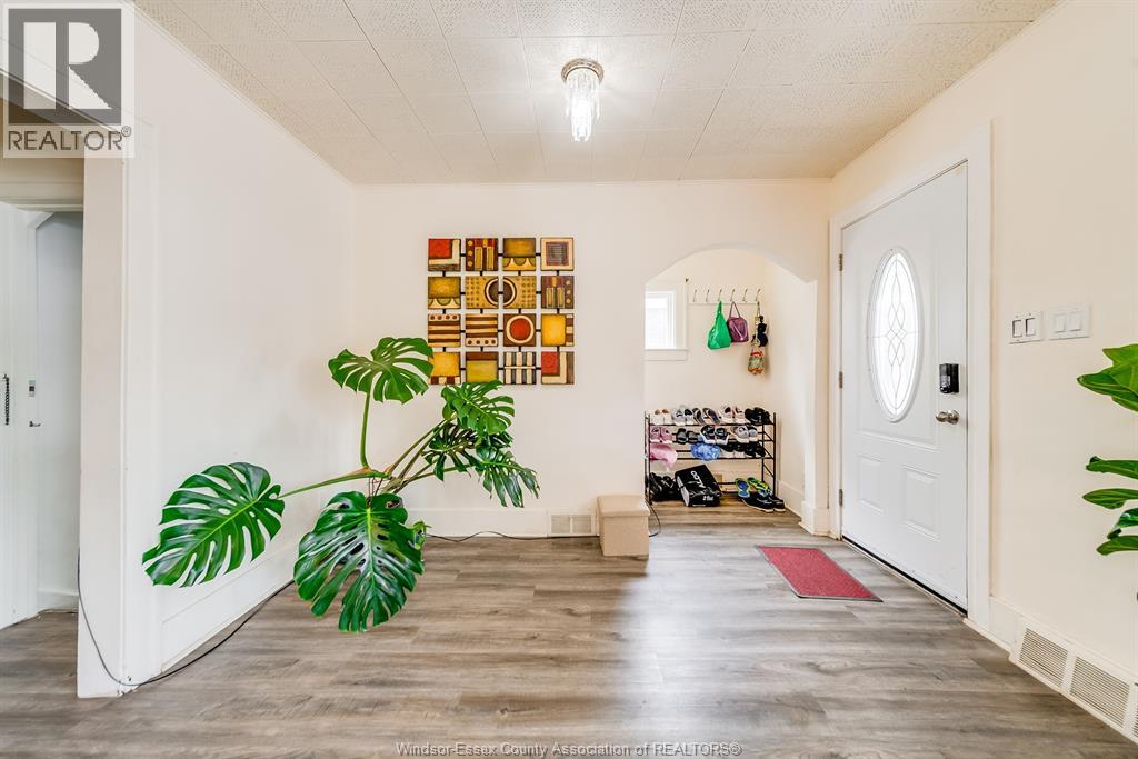 788 Josephine Avenue, Windsor, Ontario  N9B 2L3 - Photo 12 - 26003029