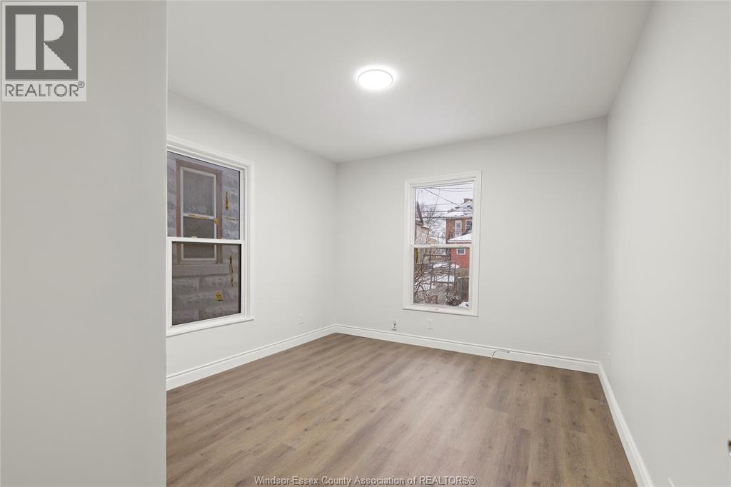 722 Dougall Unit# Main, Windsor, Ontario  N9A 4P8 - Photo 7 - 26003052