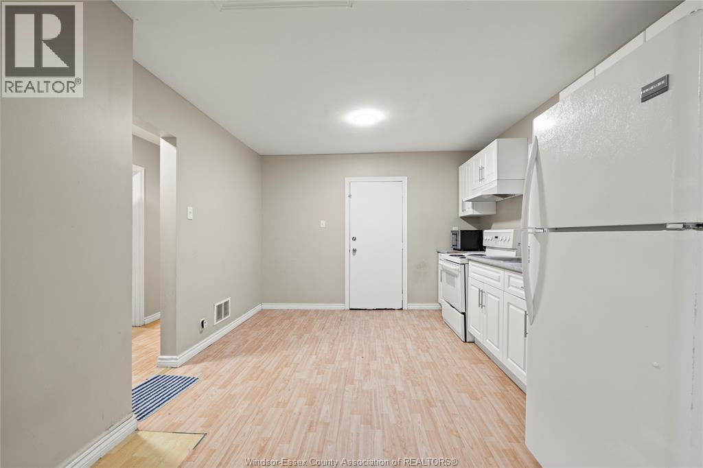 722 Dougall Unit# Upper, Windsor, Ontario  N9A 4P8 - Photo 4 - 26003065