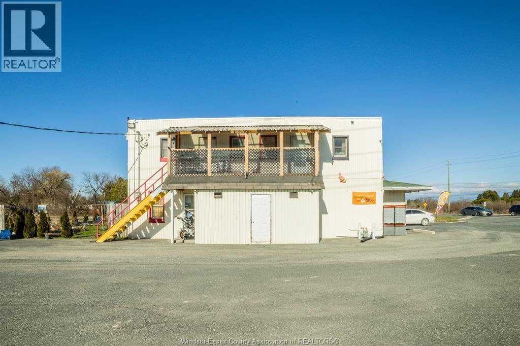 9397 LONGWOODS ROAD, Chatham, Ontario