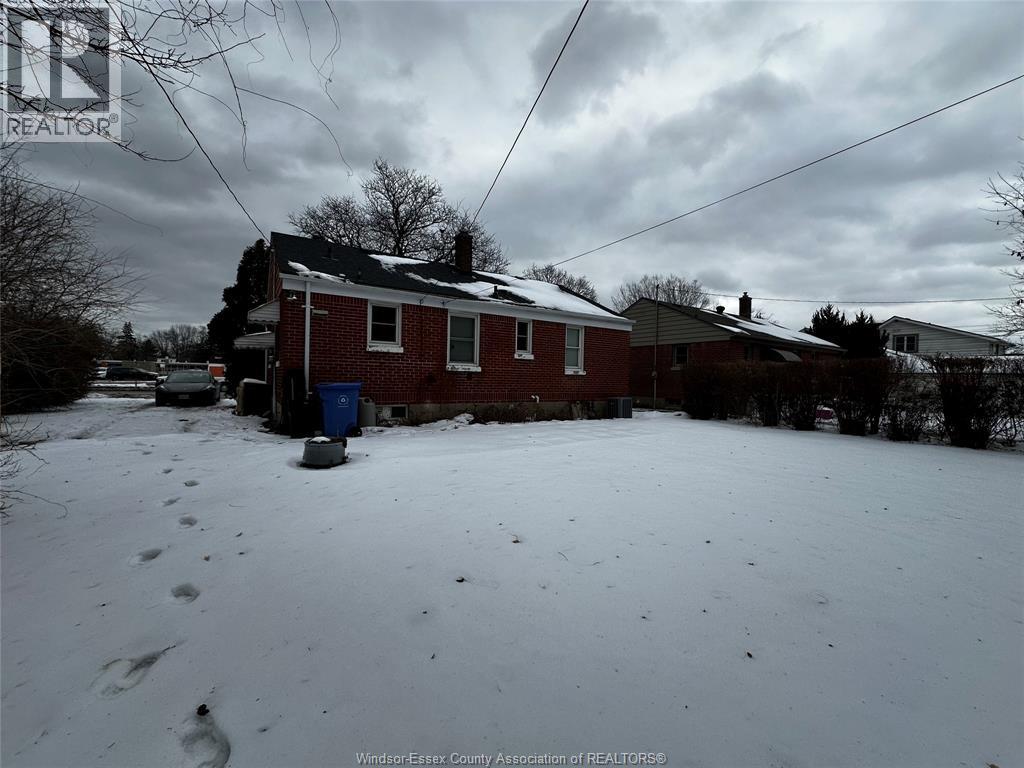 2911 Dominion BOULEVARD Unit# upper, Windsor, Ontario