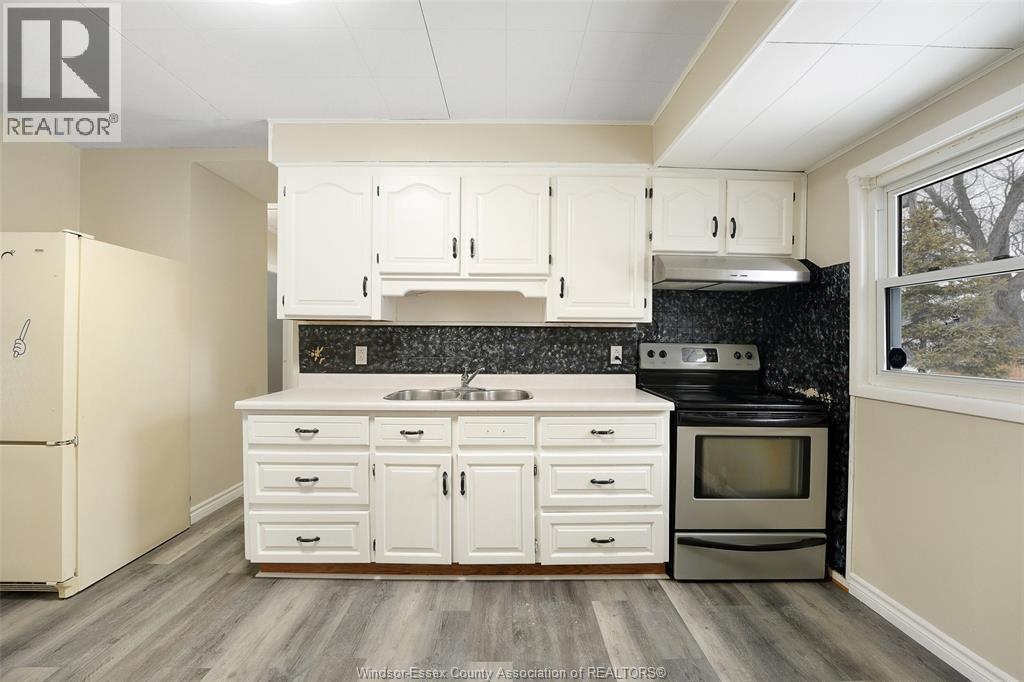 1970 Ellrose, Windsor, Ontario  N8W 4T9 - Photo 16 - 26002986