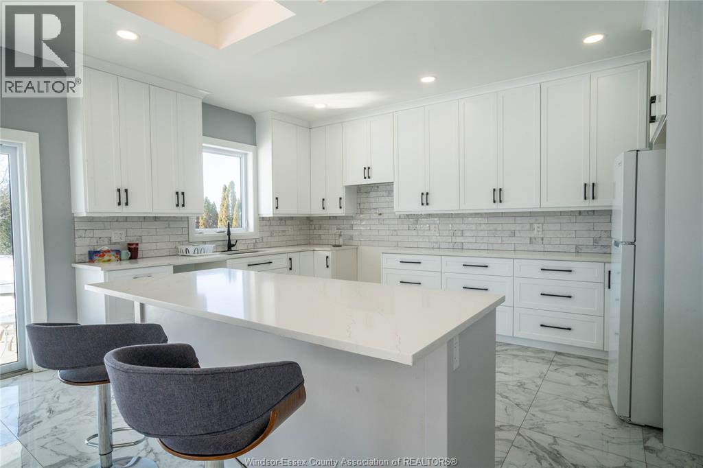 530 Mersea 3 Rd, Leamington, Ontario  N8H 3V5 - Photo 12 - 26003223