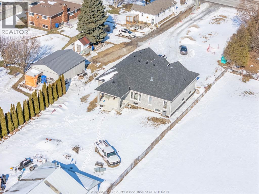 530 Mersea 3 Rd, Leamington, Ontario  N8H 3V5 - Photo 2 - 26003223