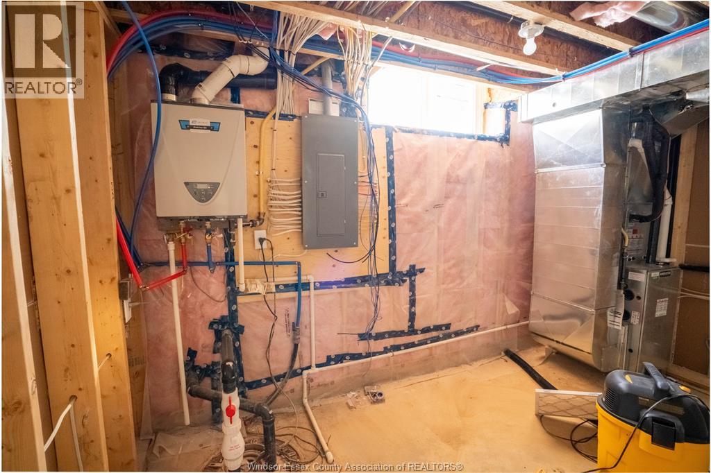 530 Mersea 3 Rd, Leamington, Ontario  N8H 3V5 - Photo 33 - 26003223