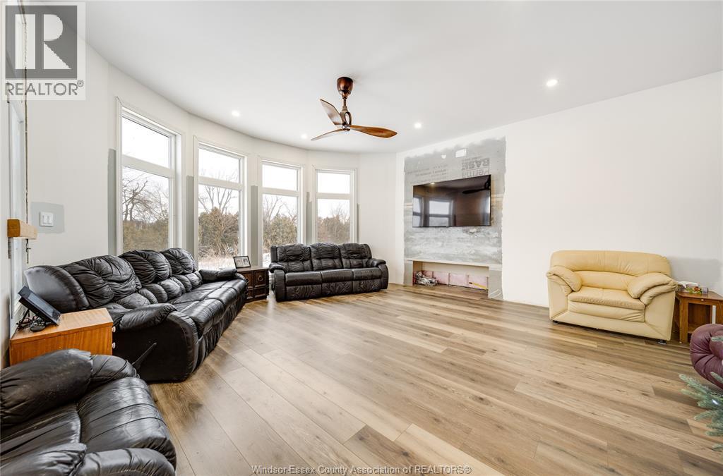 856 Talbot, Lakeshore, Ontario  N0R 1K0 - Photo 7 - 26003323