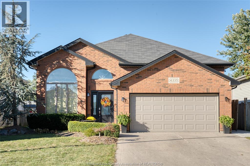 4335 St Clair AVENUE, LaSalle, Ontario