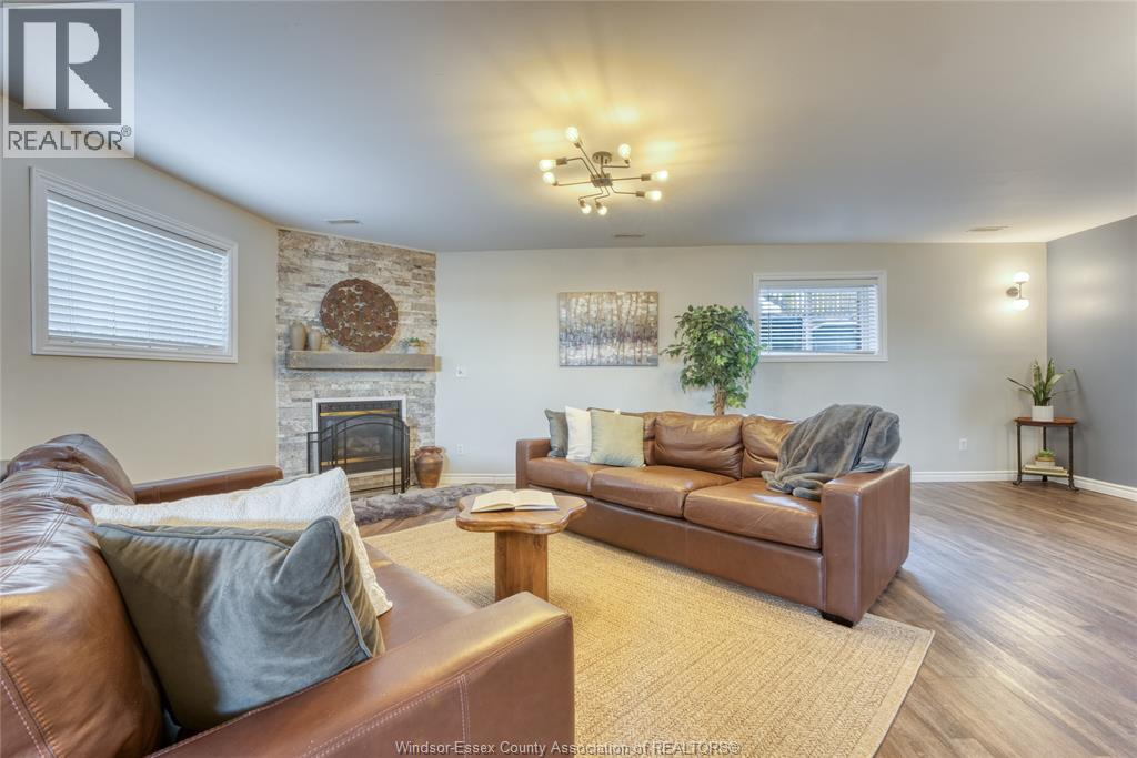 4335 St Clair Avenue, Lasalle, Ontario  N9H 2N3 - Photo 19 - 26003268