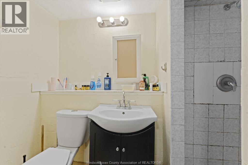 3060 Sandwich Unit# Room 1, Windsor, Ontario  N9C 1A4 - Photo 33 - 26003442