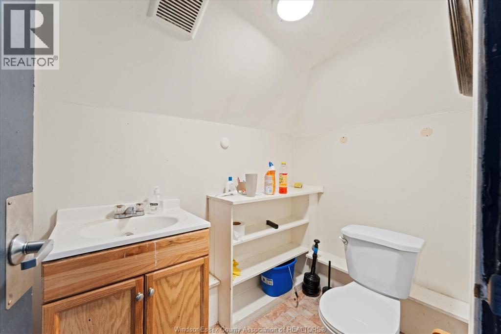 3060 Sandwich Unit# 3rd Floor Loft, Windsor, Ontario  N9C 1A4 - Photo 25 - 26003447