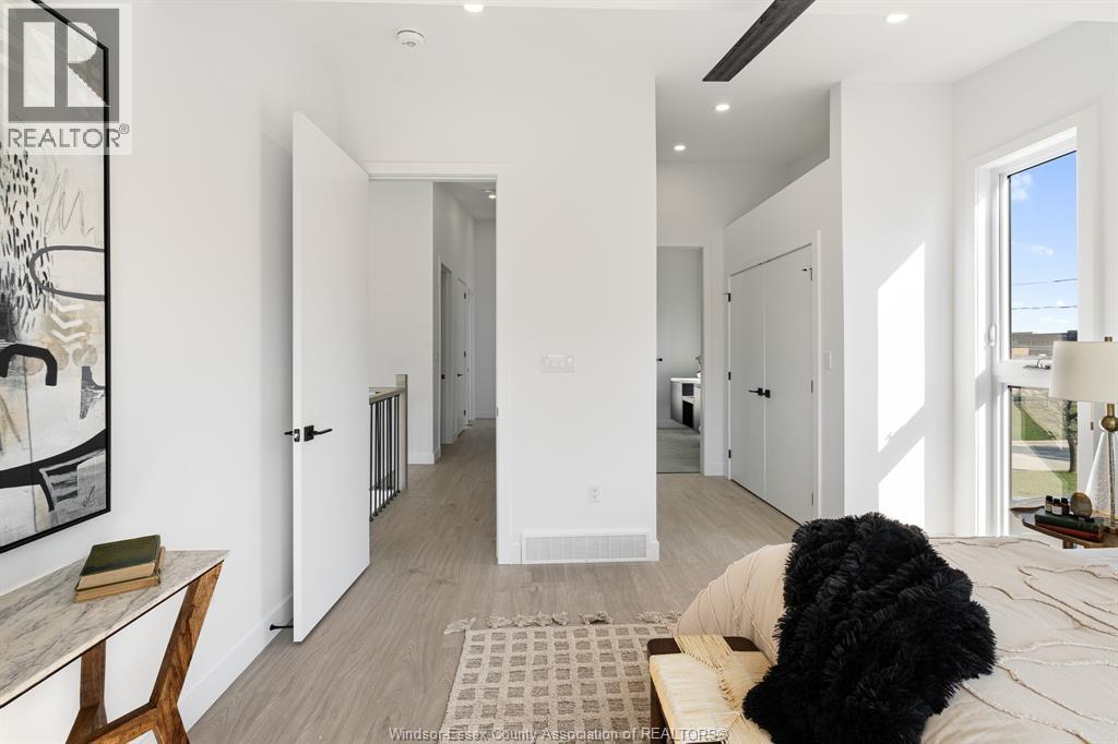 2035 Seneca Street, Windsor, Ontario  N8W 2Z9 - Photo 18 - 26003474