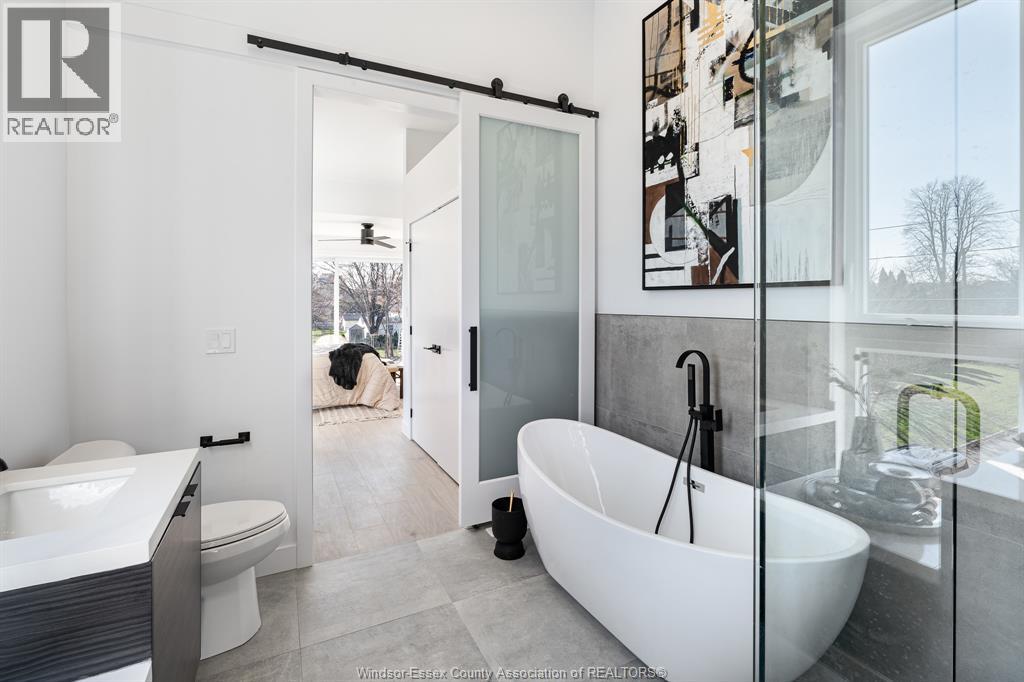 2035 Seneca Street, Windsor, Ontario  N8W 2Z9 - Photo 20 - 26003474