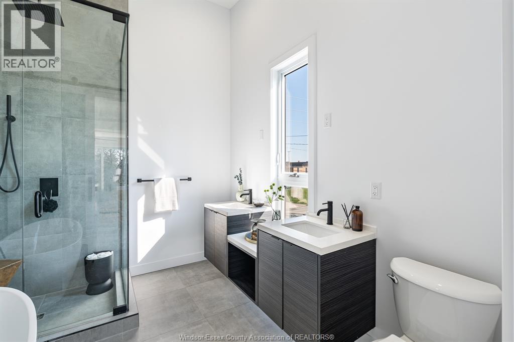 2035 Seneca Street, Windsor, Ontario  N8W 2Z9 - Photo 21 - 26003474