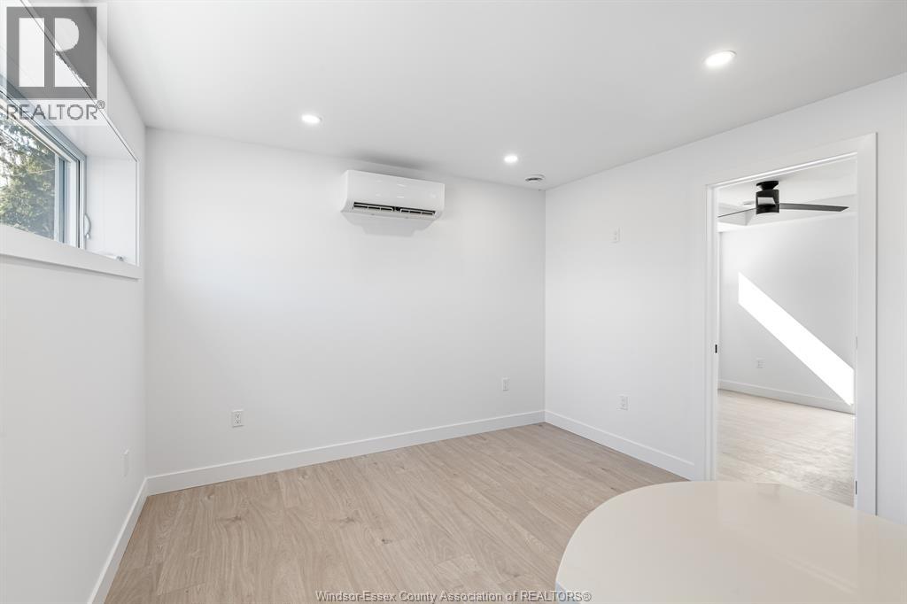 2035 Seneca Street, Windsor, Ontario  N8W 2Z9 - Photo 33 - 26003474