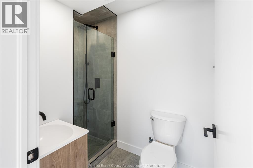 2035 Seneca Street, Windsor, Ontario  N8W 2Z9 - Photo 37 - 26003474