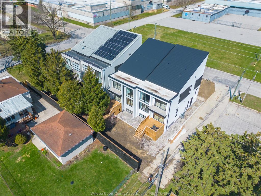 2035 Seneca Street, Windsor, Ontario  N8W 2Z9 - Photo 41 - 26003474