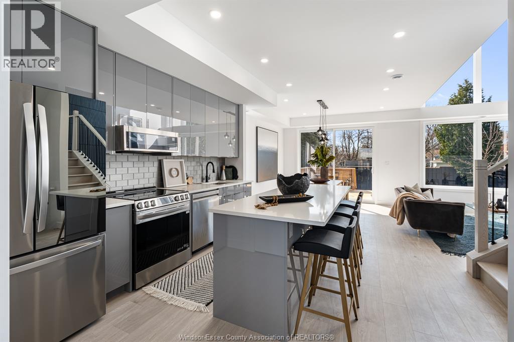 2035 Seneca Street, Windsor, Ontario  N8W 2Z9 - Photo 5 - 26003474