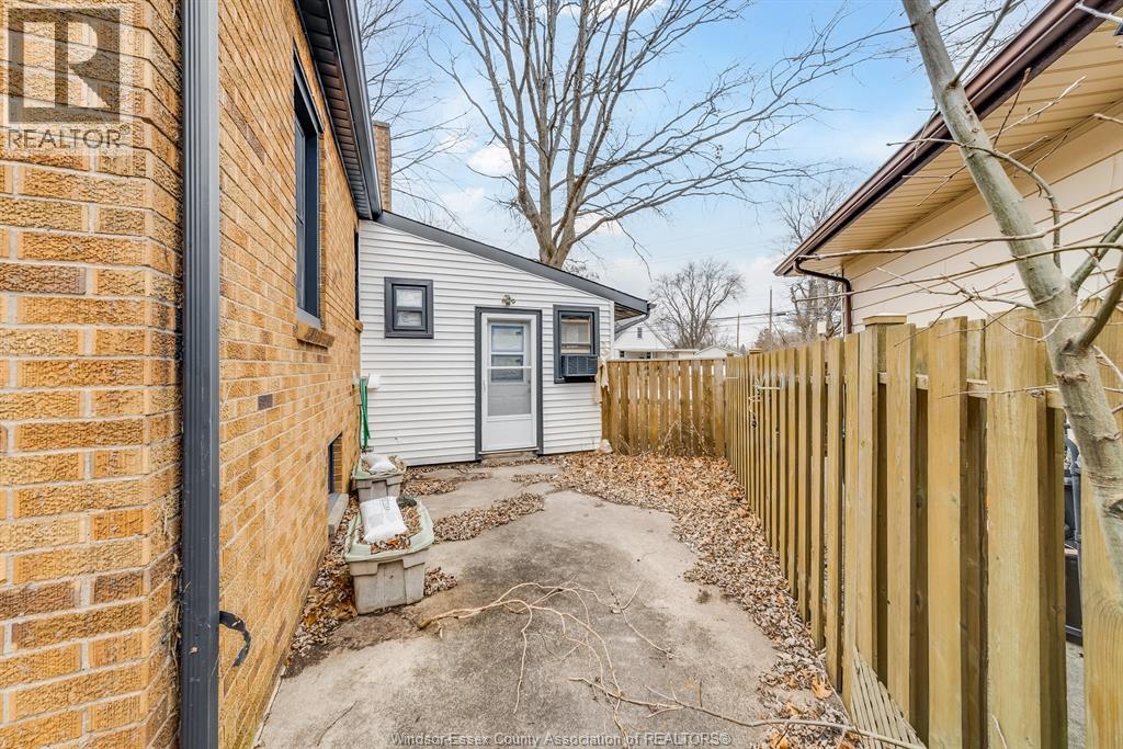 1114 Edward Unit# Upper, Windsor, Ontario  N8S 3A1 - Photo 30 - 26003479