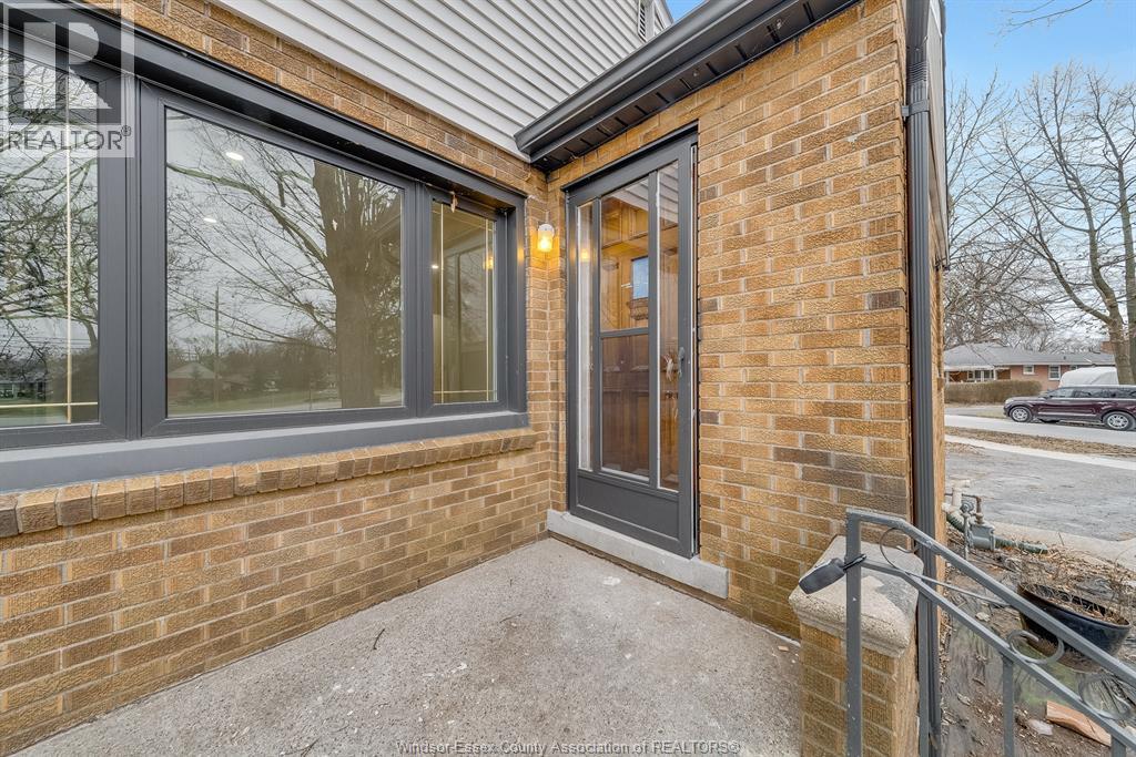 1114 Edward Unit# Upper, Windsor, Ontario  N8S 3A1 - Photo 5 - 26003479