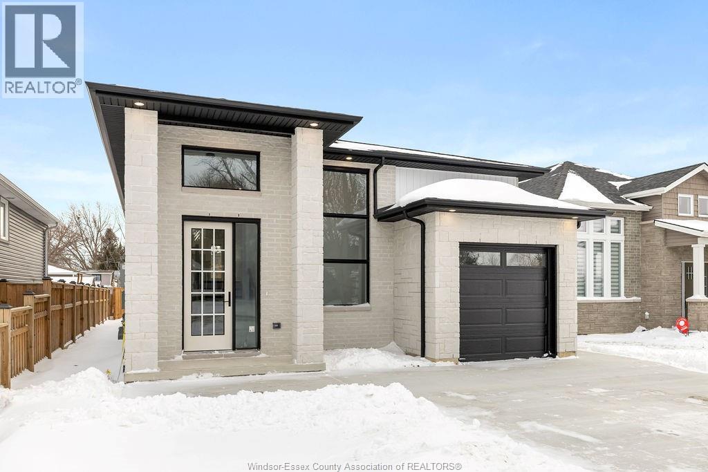 1063 Maple Avenue, Kingsville, Ontario  N9Y 3T5 - Photo 3 - 26003477