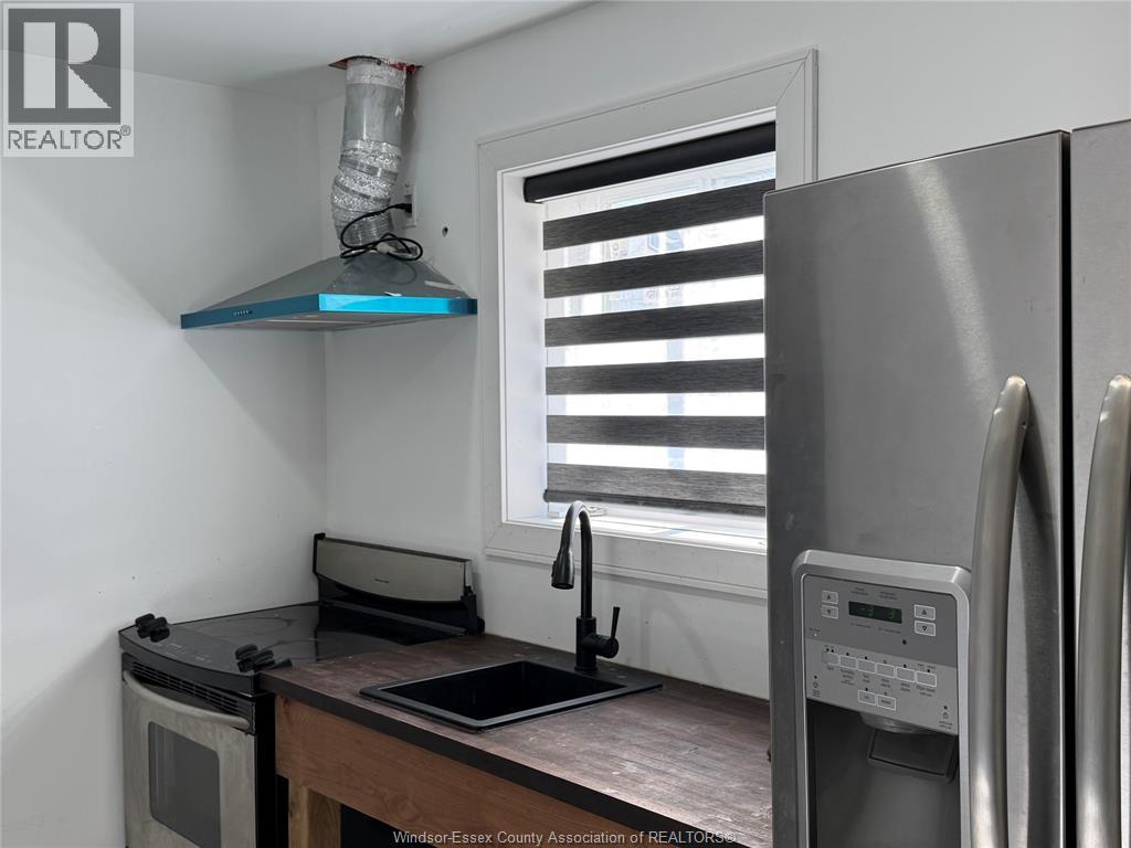 3747 TURNER, Windsor, Ontario