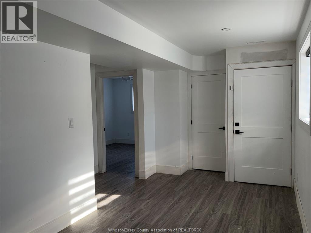 3747 Turner, Windsor, Ontario  N8W 3N2 - Photo 13 - 26003432