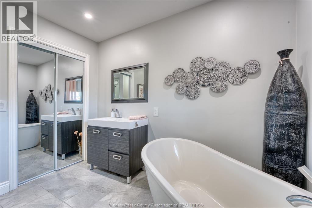 111 Danforth, Leamington, Ontario  N8H 2R1 - Photo 17 - 26003425
