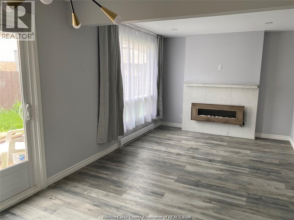 8324 Gregory Place, Windsor, Ontario  N8S 4N4 - Photo 5 - 26003501
