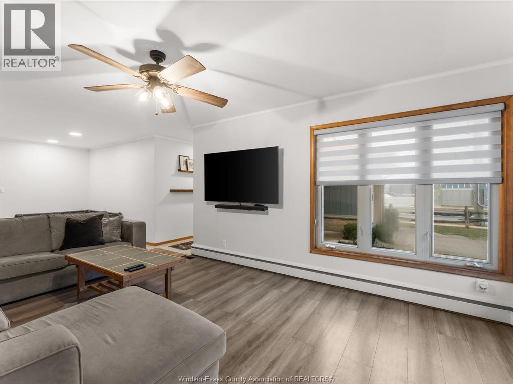 14 Lorne Avenue, Leamington, Ontario  N8H 2H7 - Photo 7 - 26003489