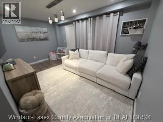 2739 Meadowbrook Lane, Windsor, Ontario  N8T 2Y6 - Photo 6 - 26003590