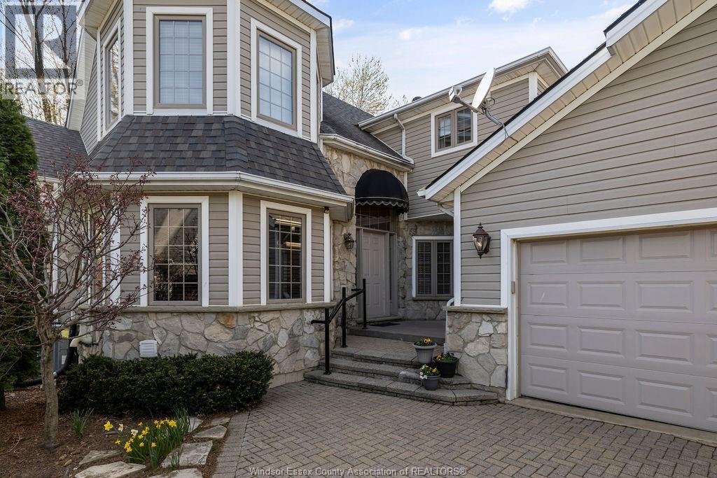 565 GOLD COAST, Amherstburg, Ontario