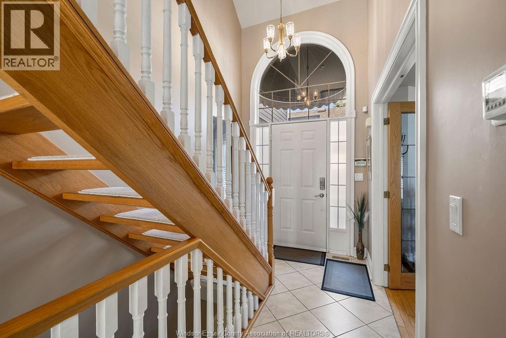 565 Gold Coast, Amherstburg, Ontario  N8N 1M2 - Photo 3 - 26003637