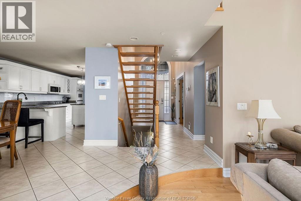 565 Gold Coast, Amherstburg, Ontario  N8N 1M2 - Photo 8 - 26003637