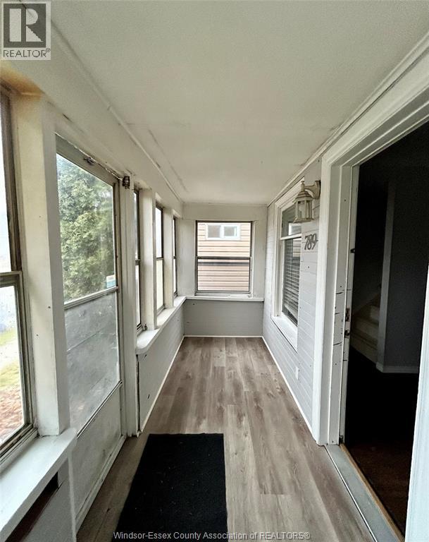 789 Bridge Avenue, Windsor, Ontario  N9B 2M5 - Photo 2 - 26003642