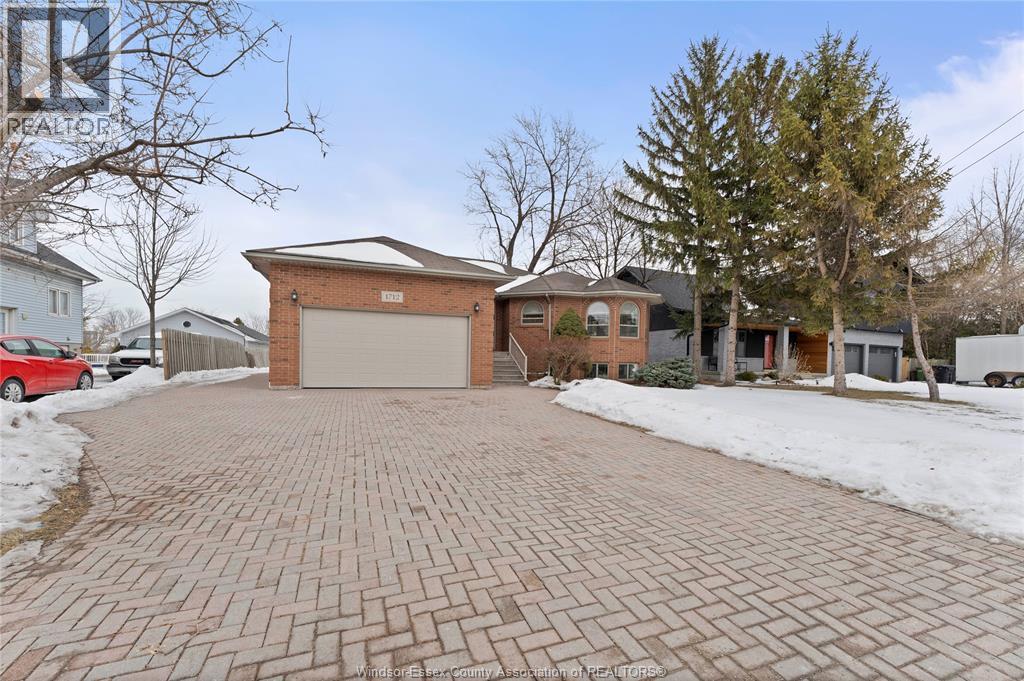 1712 Lesperance, Tecumseh, Ontario  N8N 1Y3 - Photo 3 - 26003629