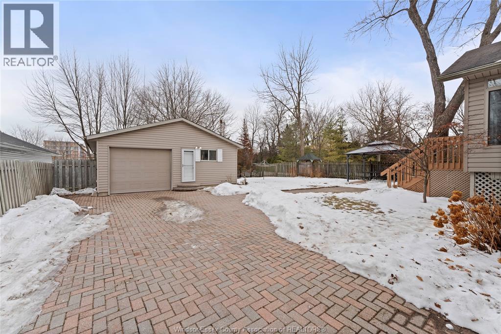 1712 Lesperance, Tecumseh, Ontario  N8N 1Y3 - Photo 33 - 26003629