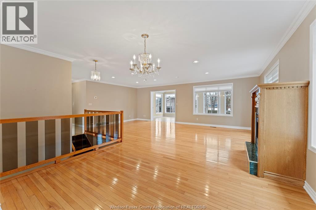 1712 Lesperance, Tecumseh, Ontario  N8N 1Y3 - Photo 7 - 26003629