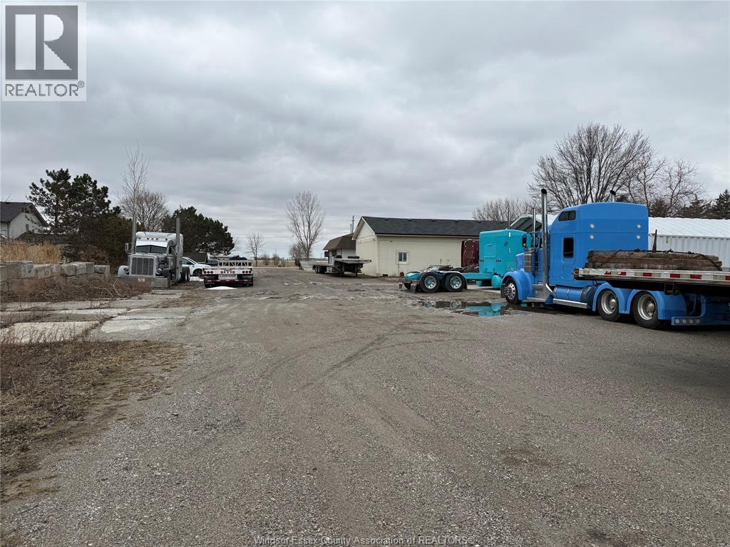 739 County Rd 2 Unit# C, Lakeshore, Ontario  N0R 1A0 - Photo 4 - 26003694